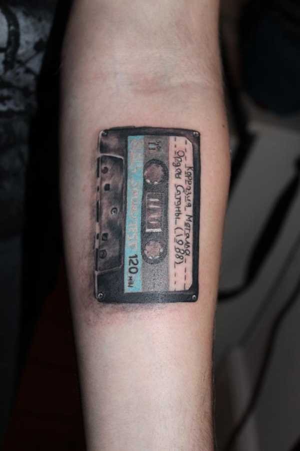 Татуировка кассеты